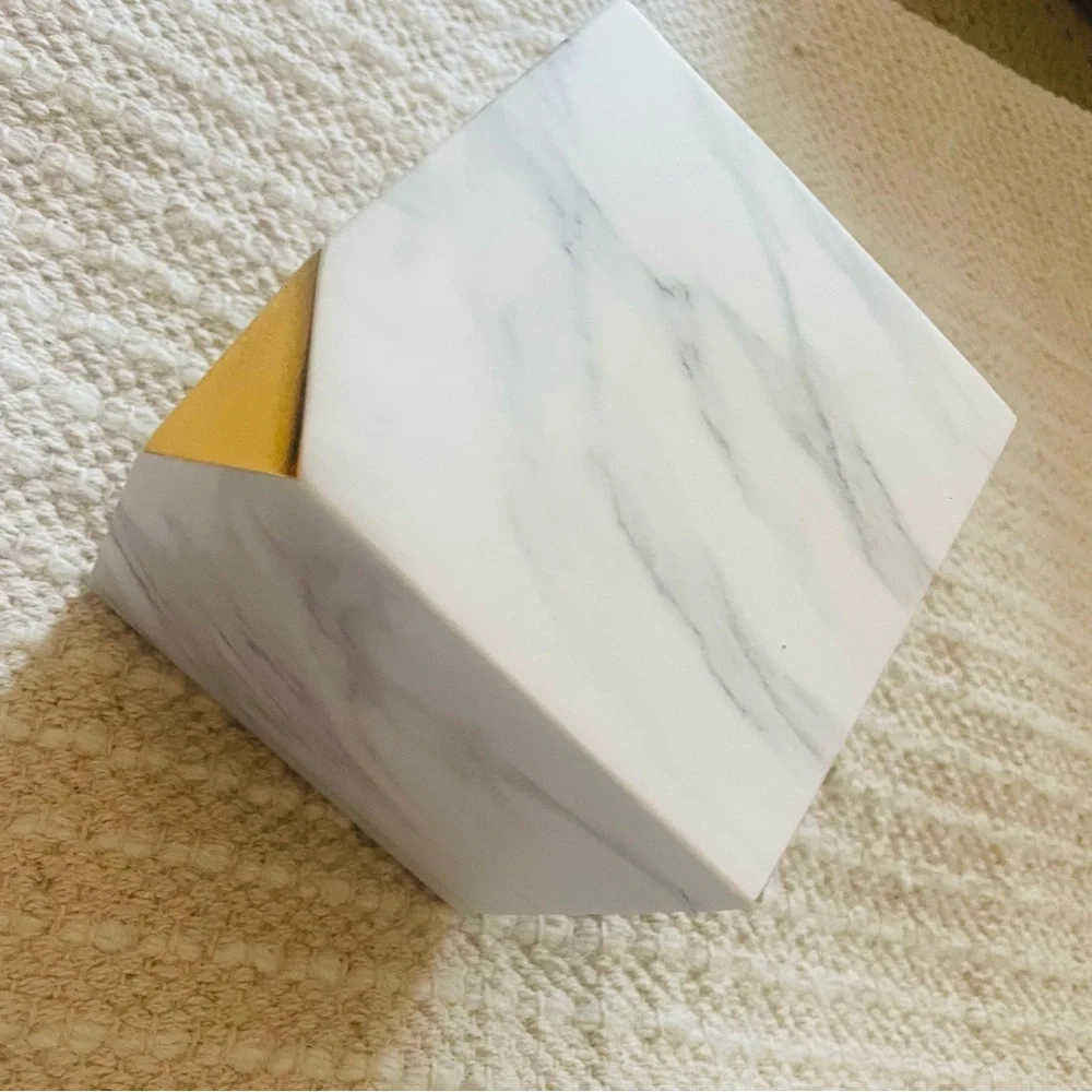 NEW BATH & BODY WORKS 3 Wick Candle Holder - Picture 3 of 5